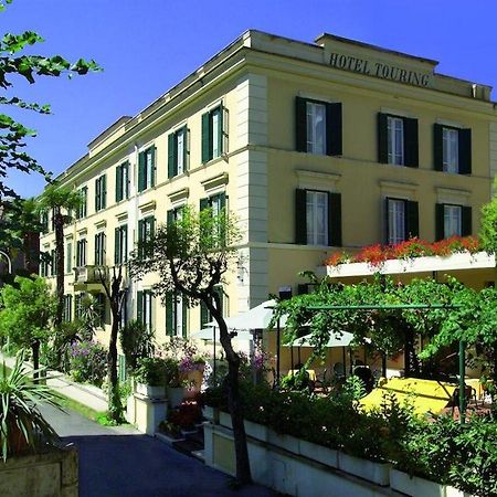 Hotel Touring Wellness & Beauty Фиуджи Екстериор снимка