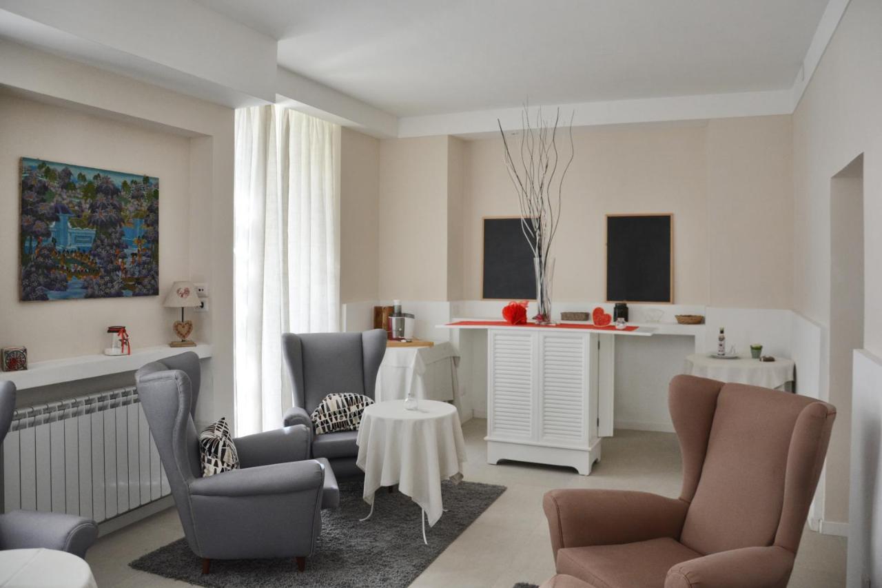 Hotel Touring Wellness & Beauty Фиуджи Екстериор снимка