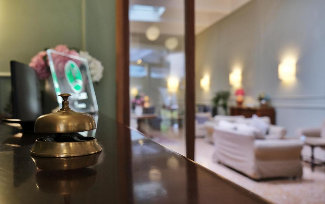 Hotel Touring Wellness & Beauty Фиуджи Екстериор снимка