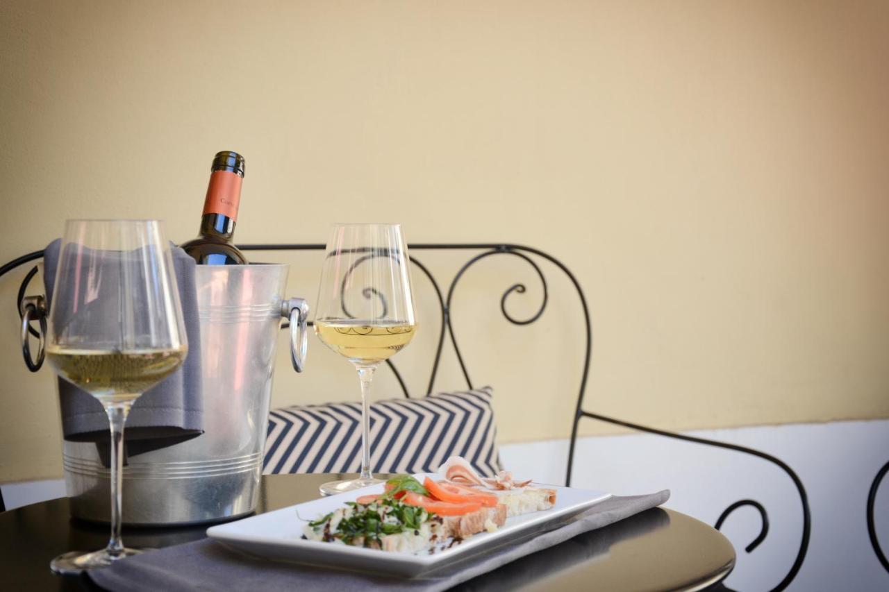 Hotel Touring Wellness & Beauty Фиуджи Екстериор снимка
