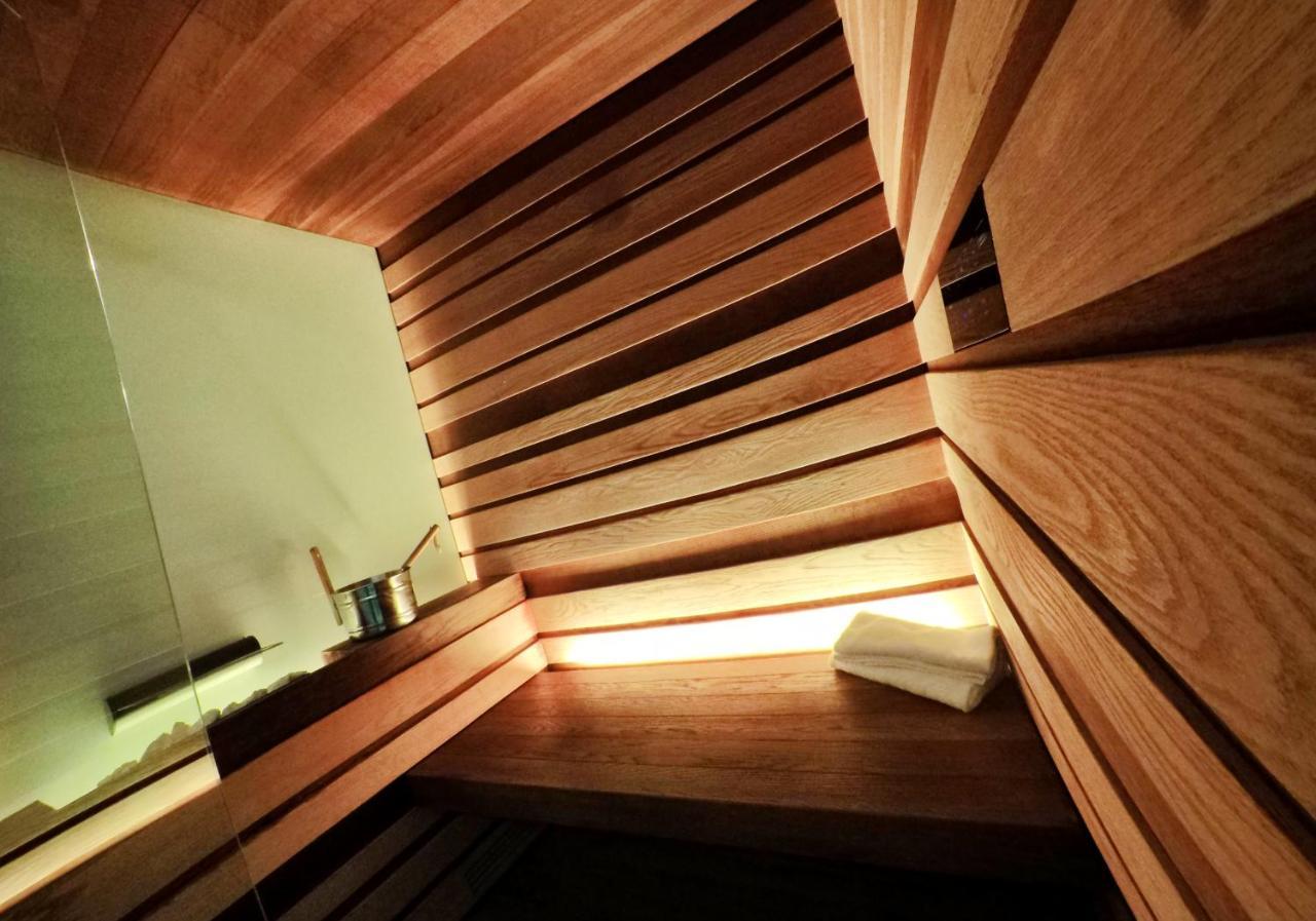 Hotel Touring Wellness & Beauty Фиуджи Екстериор снимка