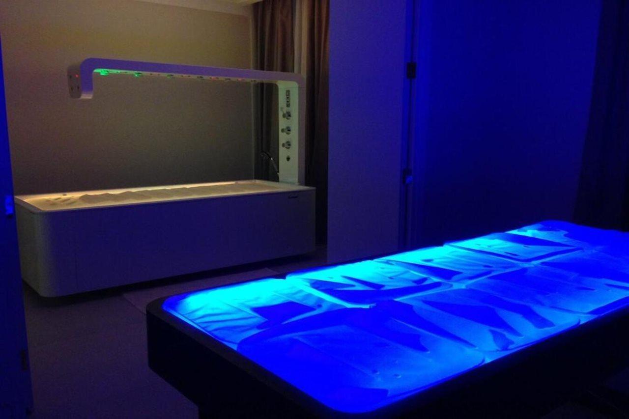 Hotel Touring Wellness & Beauty Фиуджи Екстериор снимка