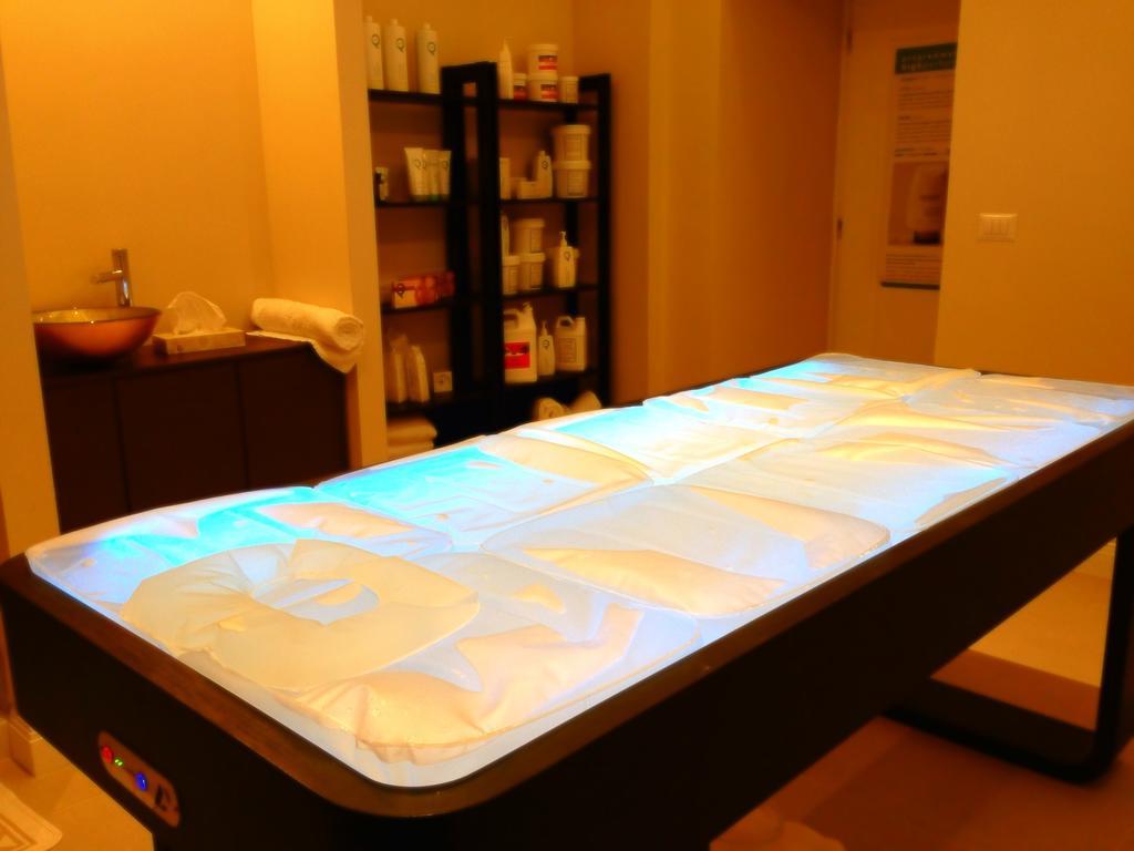 Hotel Touring Wellness & Beauty Фиуджи Екстериор снимка