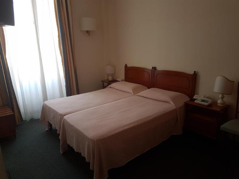 Hotel Touring Wellness & Beauty Фиуджи Екстериор снимка